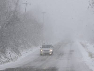 Оставайтесь дома: снежная буря обрушилась на юг Челябинской области