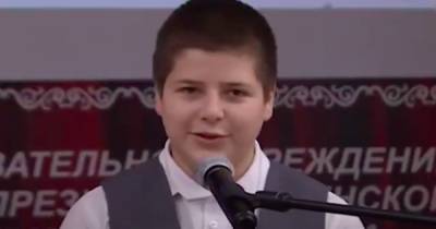В чеченской школе прошла инаугурация 13-летнего сына Рамзана Кадырова (видео)
