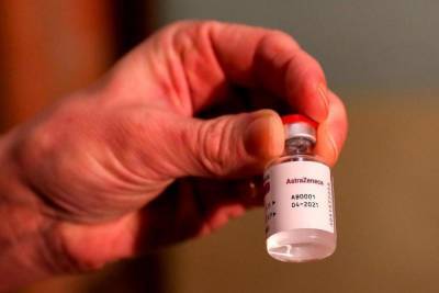 Германия: Лаутербах вакцинирован Astrazeneca и будет вводить её в центре вакцинации Леверкузена