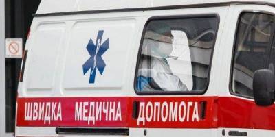 Наглотался таблеток: в Киеве с отравлением госпитализировали 15-летнего подростка