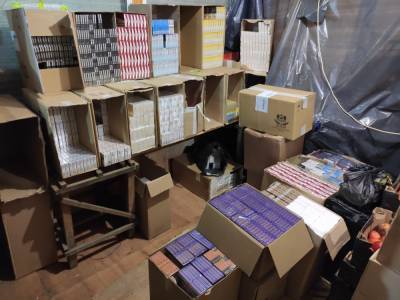 Более 50 тысяч пачек «левых» сигарет изъяли у торговцев в Тверской области