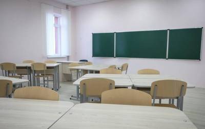 В Черновцах все школы переведены на дистанционную форму обучения