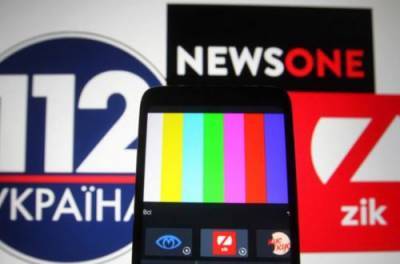 Польские СМИ уверены, что закрытие трех украинских телеканалов – это хорошо спланированная и подготовленная акция властей по атаке на оппозицию