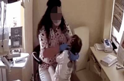 Стоматолог в Ровно получила подозрение в избиении детей
