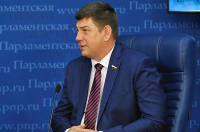 Виктор Смирнов - Сенатор предложил дать наукоградам полномочия по обеспечению жильем ученых - pnp.ru