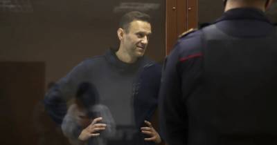 Навального поставили на профилактический учет «как склонного к побегу»