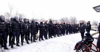 "Плакали все, даже самые суровые бойцы": онкобольного мальчика приняли в ряды полиции Черновцов