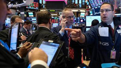 Ключевые американские индексы упали после открытия фондового рынка
