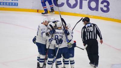 Дубль Хиетанена принёс московскому «Динамо» четвёртую победу за сезон КХЛ победу над СКА