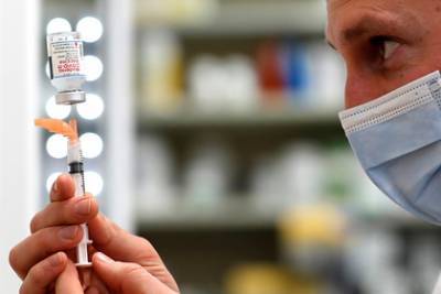 В штате Нью-Йорк умерли 23 человека после вакцинации от коронавируса