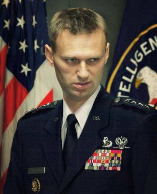 Британская разведка победила США в битве за Навального