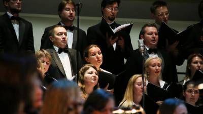 Финские психологи нашли в хоровом пении спасение от деменции