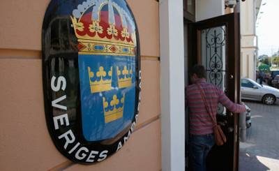 Jyllands-Posten (Дания): шведское посольство в Минске пятый месяц прячет у себя двух белорусов в розыске
