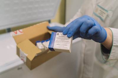 Что мешает быстрой вакцинации от коронавируса — мнение
