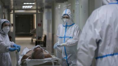 Собянин заявил о спаде заболеваемости коронавирусом в Москве