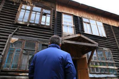 В Астрахани директор фирмы нажился на переселении граждан из аварийного жилья