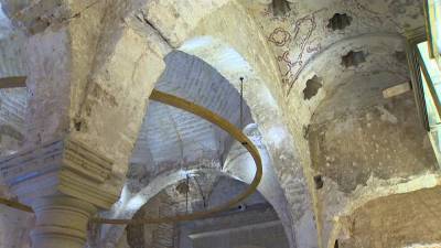 В баре Севильи обнаружили баню XII века