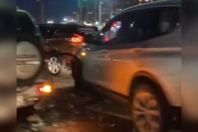 В Рязани на Московском шоссе столкнулись три иномарки