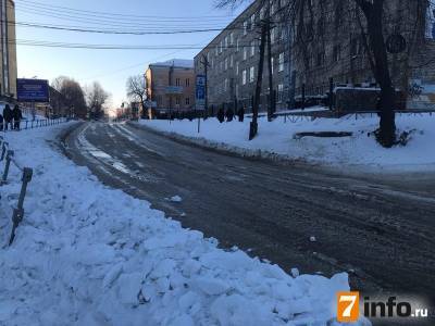 Владимир Бурмистров выехал на место прорыва водопровода на улице Семинарской в Рязани