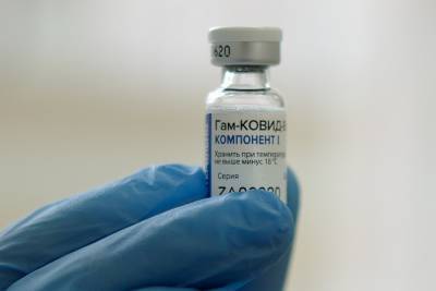 В Краснодарском крае от COVID-19 вакцинировали 100 тысяч жителей