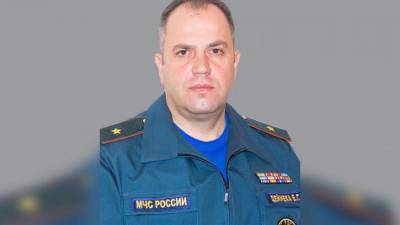 Путин присвоил начальнику МЧС по Ленобласти звание генерал-лейтенанта внутренней службы