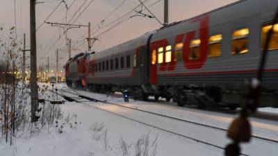 Электричка "убила" пассажира и протащила его труп по станции в Подмосковье