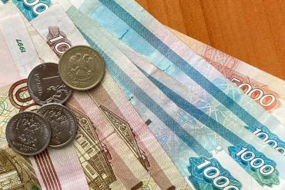 В Рязанской области мужчины зарабатывают в 1,4 раза больше женщин
