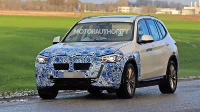 BMW вывела на тест внедорожник X7 2021 года