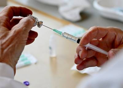 Закупки вакцин от COVID-19 развитыми странами превысили численность их населения