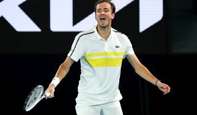 Медведев поборется с Джоковичем за победу в Australlian Open