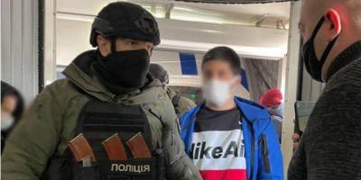 Убийство в Гидропарке: Турция выдала Украине подозреваемого в расстреле бизнесмена