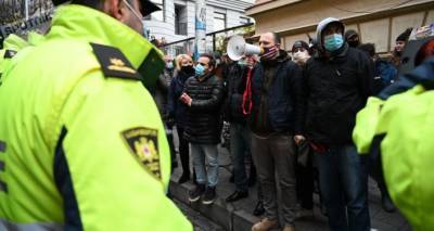 Стычки с полицией в центре Тбилиси: задержано несколько человек