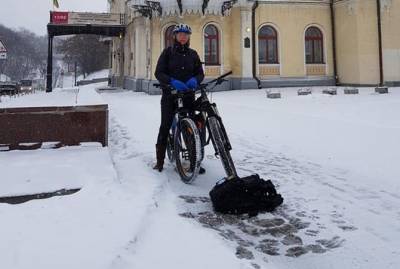 В Киеве из-под здания НАБУ украли велосипед сотрудника нидерландского посольства
