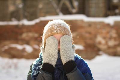 На Астрахань идет сильный мороз: советы как защитить себя