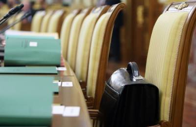 Сахалинского депутата лишили мандата из-за TikTok