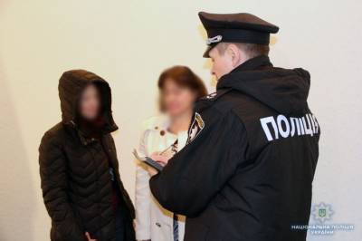 Черниговцы за продажу девушек в секс-рабство получили тюремный срок