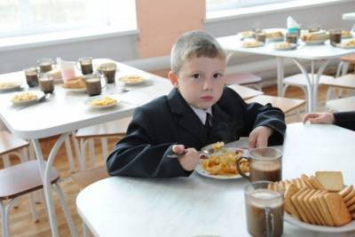 В Тверской области детей кормили с нарушениями