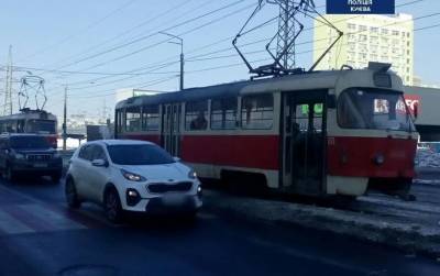 В Киеве трамвай наехал на 89-летнего пенсионера