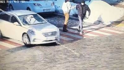 В Киеве водитель убил пешехода: ударил его кулаком – видео
