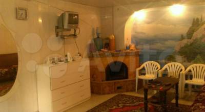 В Чебоксарах продаются гаражи "мечта мужика": баня, камины и диваны