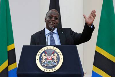 Президент Танзании призвал людей молиться три дня для лечения болезней