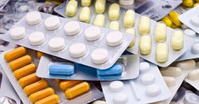 Нардепы хотят запретить продажу лекарственных препаратов детям
