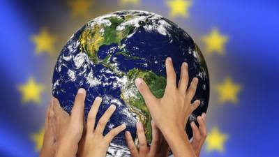 Мировые лидеры поприветствовали решение США вернуться в Парижское экологическое соглашение