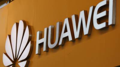 Huawei решила резко сократить производство смартфонов