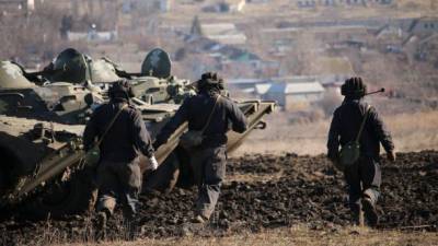 Оккупанты обстреляли украинские позиции вблизи Зайцева, Южного и Луганского