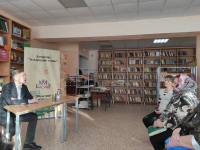 Известный журналист и писатель Дмитрий Захаров пообщался с ульяновцами
