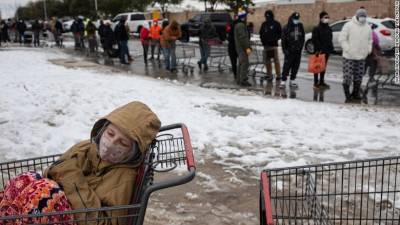 В США количество жертв снежной бури увеличилось до 47 человек