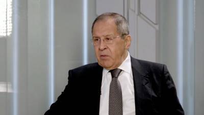 Лавров назвал отношения России с ЕС "разорванными в клочья"