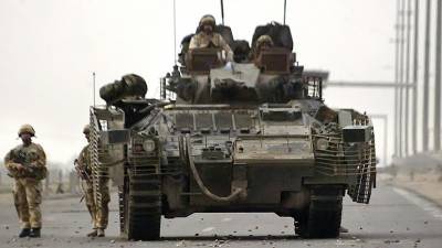 «Потеря статуса крупной военной державы»: чем для Великобритании может грозить отказ от БМП и танков