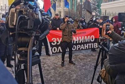 Националисты требуют у СНБО нанести три удара по российской агентуре в Украине